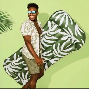 Inflatable Palm Leaf Pool Float - Green